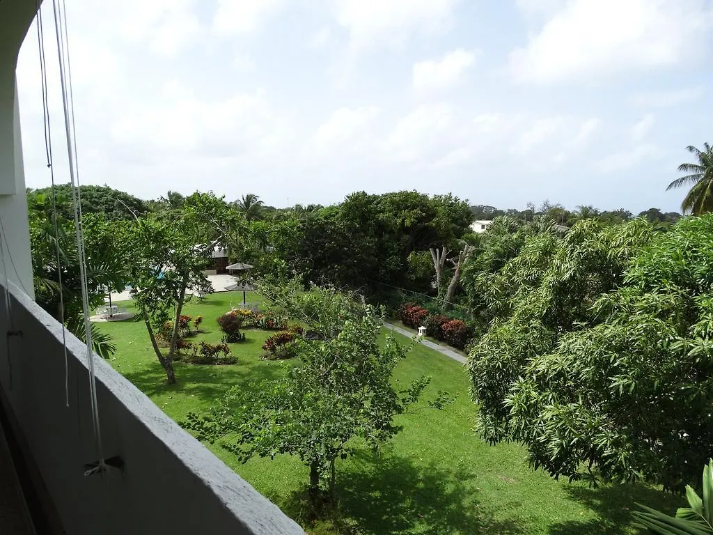 Golden View Apartment Saint James 0*,